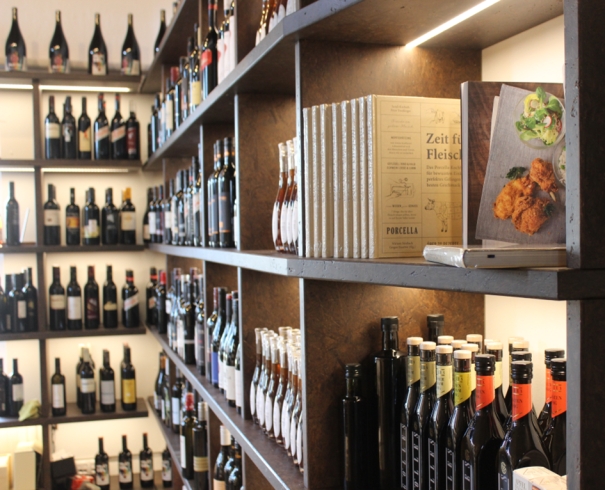 vinothek malerwinkl, steiermark weine, hausgemachtes, basicwuerzsauce, malerwinkelMarmeladen, mit nach hause nehmen, einkaufen, regional, route 66