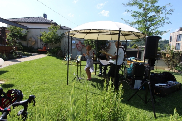 brunch im malerwinkel, malerwinkl brunch, sonntags brunch, �berraschung, malerwinkl, servierter Brunch, liveband, garten, musik art
